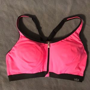 Sports bra